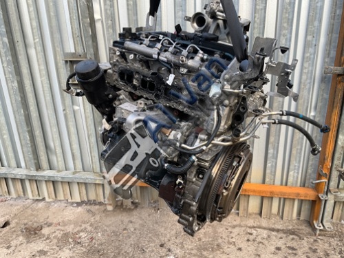 MERCEDES-BENZ Sprinter W907 FWD NOT Complete Diesel Engine see photo